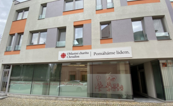 Oblastní charita Chrudim otevřela nové prostory pro Občanskou poradnu a Domácí zdravotní služby