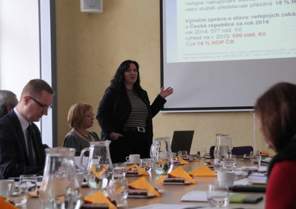 Sociálnímu podnikání pomáhá seminář o odpovědném zadávání veřejných zakázek